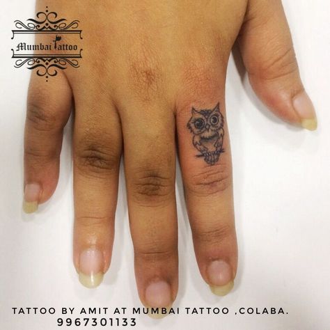 Mam Tattoo, Small Owl Tattoo, Tiny Owl Tattoo, Baby Owl Tattoos, Watercolor Owl Tattoos, Tattoo On Finger, Animal Design Tattoo, Disney Sleeve Tattoos, Magic Runes