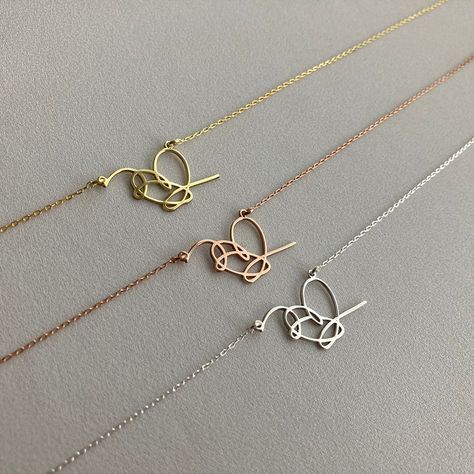 Valentine Gold Jewelry, Gifts For Friends Women, Valentines Day Jewelry, Army Accessories, Rose Gold Heart Necklace, Heart Pendent, Pop Jewelry, Bff Jewelry, Fancy Jewelry Necklace