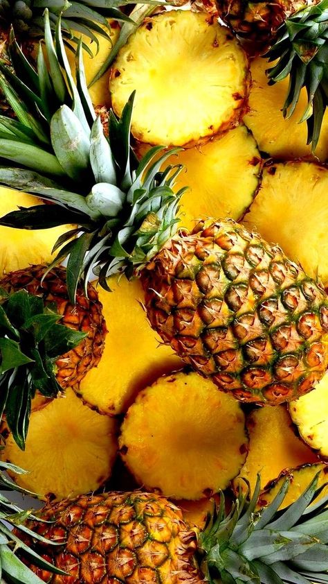 Benefits Of Eating Pineapple, Pineapple Benefits, Pineapple Planting, Pineapple Wallpaper, Fruit Wallpaper, Pineapple Fruit, Fruit Photography, Beautiful Fruits, Exotic Fruit