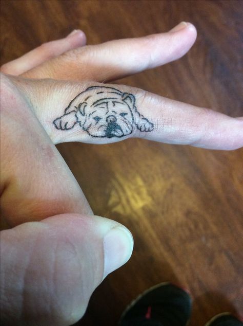 Bulldog finger tattoo English Bulldog Tattoo, French Bulldog Tattoo, Tooth Tattoo, Bulldog Tattoo, Dog Paw Tattoo, Finger Tattoo For Women, Paw Tattoo, Back Tattoos For Guys, Finger Tattoo