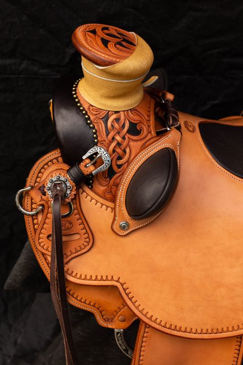 Saddle Making, Custom Saddle, Western Saddles, Morgan Horse, Western Saddle, Leather Work, Ride On, Celtic Knot, Timberland Boots