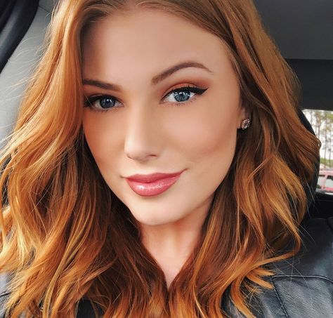 Red Hair Blue Eyes, Redhead Makeup, Beautiful Red Hair, Strawberry Blonde Hair, Penteado Cabelo Curto, Brown Wig, Copper Hair, Color Blush, Make Up For Ever