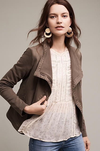 Feminine Tops, Jacket Blouse, Structured Jacket, Feminine Top, 2016 Trends, Brown Jacket, Soft Natural, Work Attire, Fashion 2017