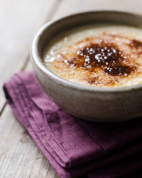 Rømmegrøt (Milk and Flour Porridge) Recipe - A SUPER delicious breakfast treat, prefect for Christmas! Norwegian Porridge, Cafe Breakfast Ideas, Rommegrot Recipe, Flour Porridge, Hygge Recipes, Hygge Food, Culinary Food, Norwegian Christmas, Lotus Seed