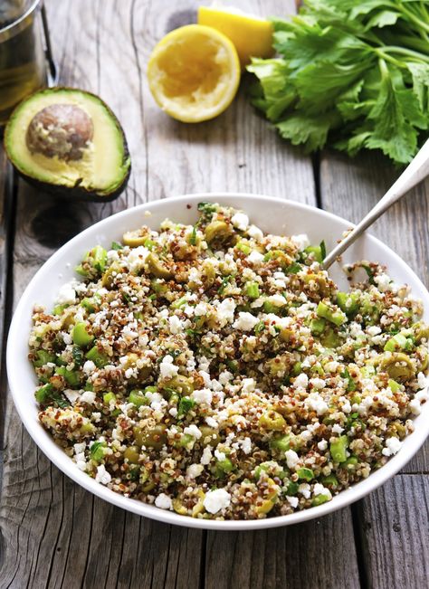 Green Goddess Quinoa, Quinoa Salad Recipes Healthy, Salad With Feta Cheese, Quinoa Dishes, Feta Cheese Salad, Salad With Feta, Quinoa Salad Recipes, Superfood Recipes, Fitness And Health