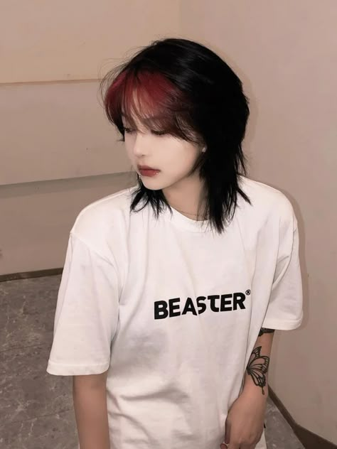 Pretty Short Hair, Korean Hair Color, Red Hair Inspo, Asian Short Hair, Shot Hair Styles, Hair Stylist Life, Mullet Hairstyle, Hair Dye Colors, Anime Hair