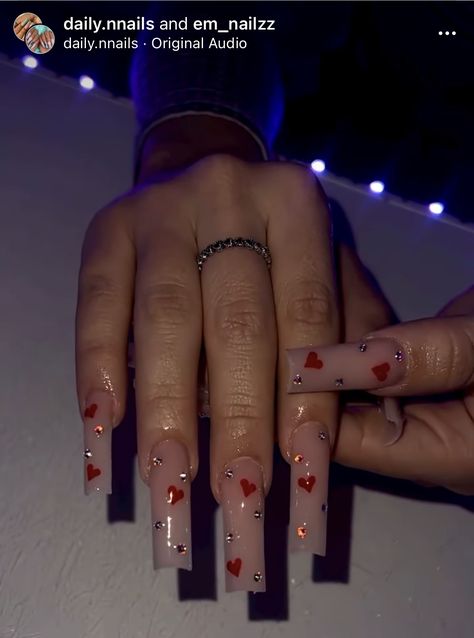 Vantines Day Nails, Medium Valentines Nails, Simple Long Acrylic Nails, Quince Nails, Edgy Nails, Nice Nails, Grunge Nails, French Tip Acrylic Nails, Simple Acrylic Nails