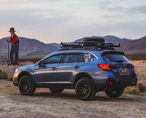 How to modify your crossover to go off-road, without completely destroying what made you choose it in the first place. Subaru Outback Offroad, Lifted Subaru, Anza Borrego, Off Road Bumpers, Crossover Cars, Off Road Camper Trailer, Adventure Car, Off Road Camper, Subaru Crosstrek