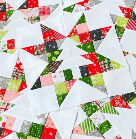 Christmas Tree Quilt Block Patterns, Christmas Tree Quilt Block, Tree Quilt Block, Christmas Quilting Projects, Christmas Quilt Blocks, Christmas Tree Quilt, Christmas Patchwork, Shoo Fly, Christmas Quilting