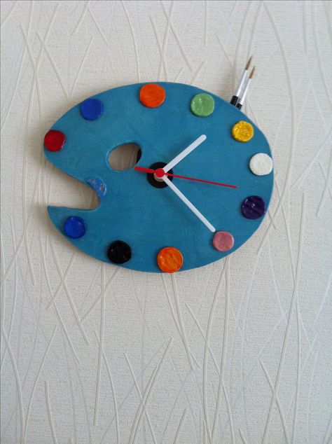 Clay Clock Ideas, Air Dry Clay Wall Clock, Pottery Clock, Clay Clock, Ceramic Wall Clocks Pottery Handmade, Artists Palette, Clock Ceramic Handmade, Ceramic Clock, Clock Ideas