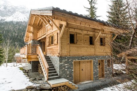 Charpentes & façades • Extérieurs • - SARL PELLE CHAMONIX Switzerland, Cabin, Design