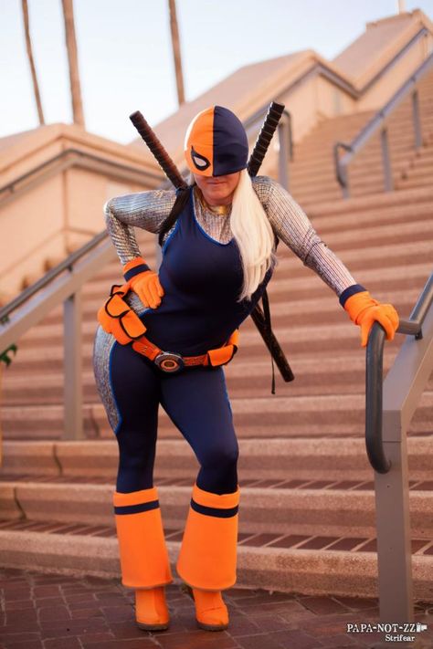 Rose Wilson as the Ravager cosplay Rose Wilson Dc, Villain Cosplay, Deathstroke The Terminator, Rose Wilson, The Terminator, Dc Cosplay, Deathstroke, Dc Heroes, Photos Of Women