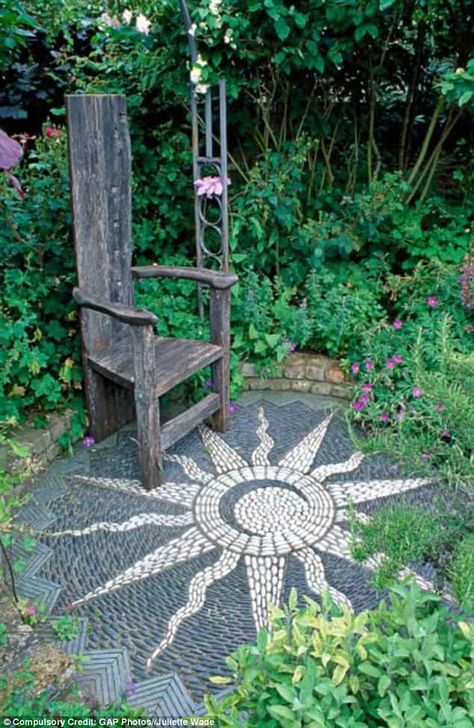 Moderne Have, Spiritual Garden, Patio Gardening, Hippie Garden, Landscape Gardening, Mosaic Garden Art, Rock Garden Design, Recycled Garden, Pebble Mosaic