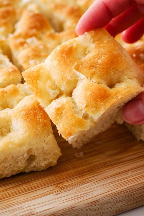 Small Batch Focaccia Hawaii Bread, Small Batch Bread, Foccacia Bread Recipes, Foccacia Recipe, Focaccia Art, Homemade Focaccia Bread, Foccacia Bread, Patty Cake, Bread Ideas