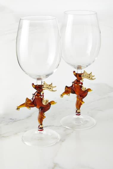 Interesting Glasses, Neiman Marcus Christmas, Christmas Party Accessories, Christmas Dining Table Decor, Fun Wine Glasses, Christmas Luxury, Christmas Dining Table, Holiday Table Decorations, Christmas Time Is Here