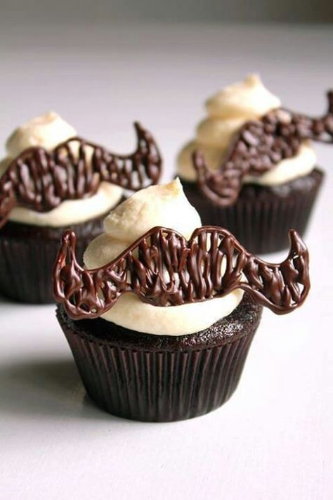 Moustache Cupcakes, Mustache Cupcakes, Fathers Day Cupcakes, Fathers Day Cake, Cake Making, Best Chocolate Cake, Cupcake Recipe, Yummy Cupcakes, Food Cakes