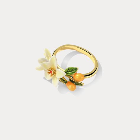 Selenichast are launching nature jewelry and Orange Blossom Ring is one of major products. This is a 18k gold ring with great enamel paint. You can’t miss this piece of fine jewelry. Orange Ring, Blossom Jewelry, Oranges Gift, Simple Gift Wrapping, Fruit Jewelry, Vintage Elegance, Cottagecore Aesthetic, Citrine Ring, 18k Gold Ring