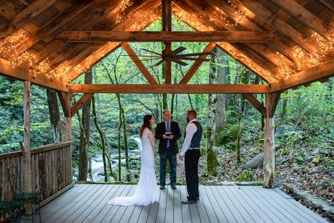 [elope] [elopement] [elopement packages] [eloping] [eloping package] [where to elope] [places to elope] [elope destination] "elope Ideas" "elope Dress" "elope Destinations" "elope Funny" "elope Wedding" Elopement Gatlinburg Tn, Elope Gatlinburg Tn, Gatlinburg Elopement Packages, Places To Elope In Tennessee, Tennessee Elopement Destinations, Christmas Elopement Ideas, Tennessee Wedding Elopement, Gatlinburg Wedding Elope, Cheap Elopement Ideas