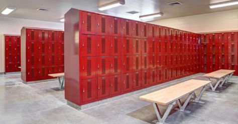 Locker room lawsuit: Boy claims his transphobia outweighs trans ... High School Lockers, High School Teen, School Building Design, School Hallways, American High School, Gym Lockers, Male Teacher, School Interior, School Lockers