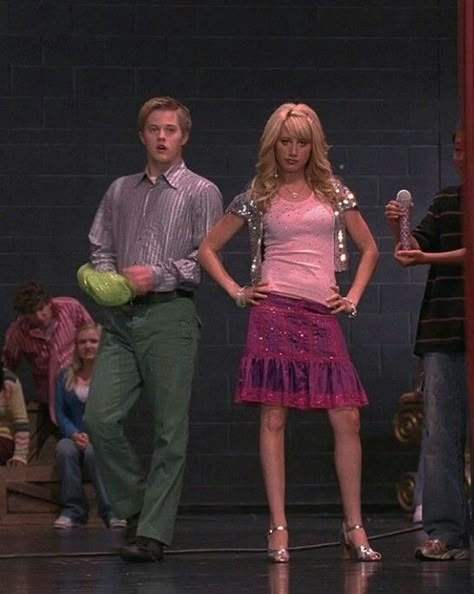 2000s Costume, 2000s Halloween Costume, High School Musical Costumes, Ryan Evans, Channel Outfits, Halloween Costume Outfits, Halloween Inspo, Fantasias Halloween, School Dances