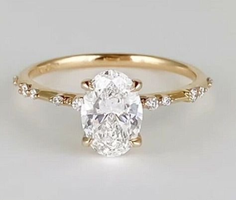 Add a touch of elegance and simplicity to your special day with our Oval Cut Moissanite Bridal Wedding Ring Set! Handmade with excellent cut grade and simulated diamond, this dainty minimalist engagement ring is perfect for any occasion. Available in sizes 3-12, personalize yours with your exact ring size. #bridalringset #minimalistjewelry #simulateddiamond #ovalcutstone #weddingringset #handmadejewelry #valentinesdaygift #mothersdaygift #engagementring #theGimelis #madeinIndia 🤍💍✨ Unique Oval Engagement Ring White Gold, Oval Dainty Engagement Ring, Oval Engagement Ring Dainty, Vintage Dainty Engagement Rings, Oval Diamond Ring With Wedding Band, Small Gold Engagement Ring, Wedding Band And Engagement Ring Set, Oval Vintage Engagement Ring, Dainty Wedding Ring Set