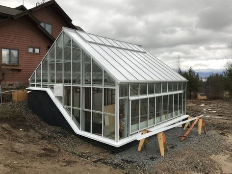 Greenhouse Built Into Hillside, Greenhouse On A Hill, Greenhouse On Slope, Sloped Greenhouse, Hillside Greenhouse, Greenhouse Hillside, Pit Greenhouse, Garden Slope, Greenhouse Base