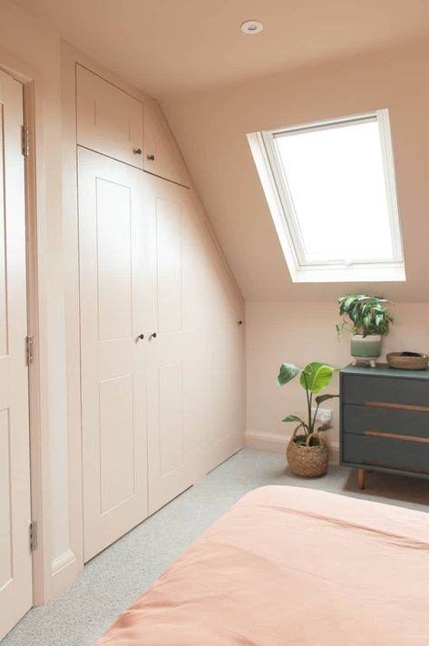 Loft Conversion Wardrobe Ideas, Dorma Loft Conversion Bedroom, Dormer Loft Conversion Bedroom, Dormer Closets, Small Loft Conversion Bedroom, Loft Conversion Floor Plan, Dormer Closet, Small Loft Conversion, Loft Conversion Ideas Layout