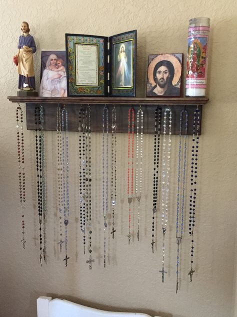 Rosary Holder Wall, Rosary Display Ideas, Alter Design For Home Catholic, Catholic Room Decor, Rosary Storage, Catholic Bedroom, Christian Apartment, Rosary Display, Rosary Aesthetic