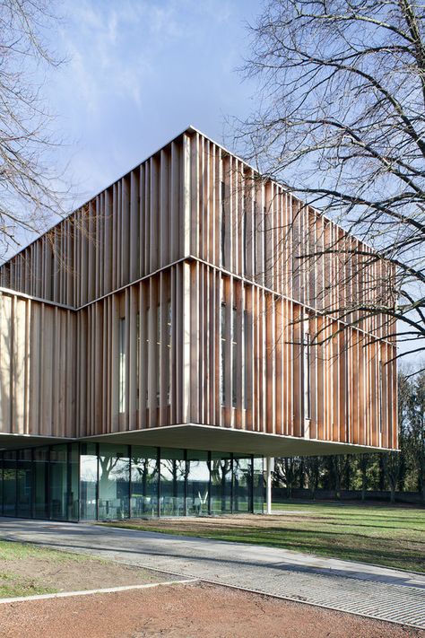 Town Hall by V + bureau vers plus de bien-être﻿ | Administration buildings Wood Facade, Wooden Facade, Wood Architecture, Modern Architecture House, Building Facade, Architecture Exterior, Facade Architecture, Traditional Architecture, Facade Design