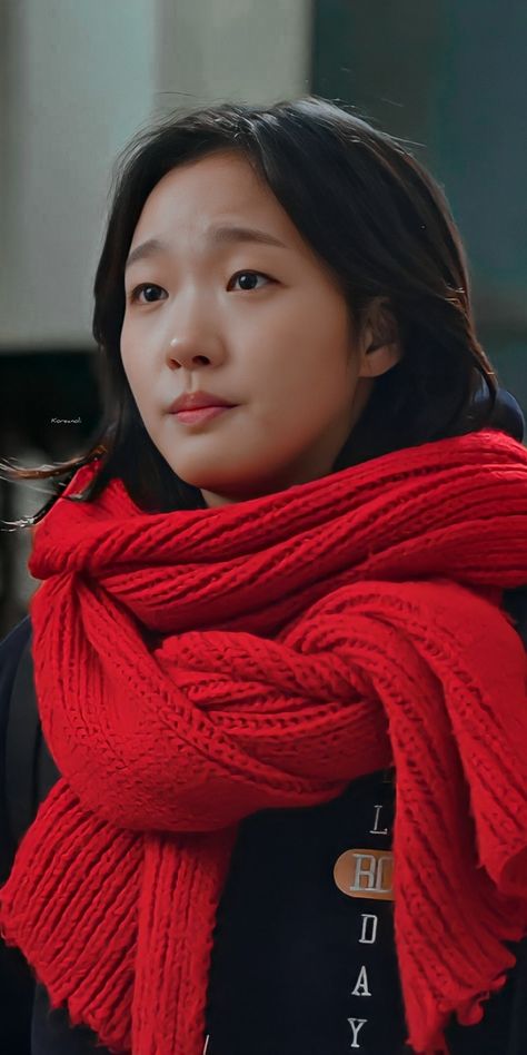 Goblin Kdrama Outfits, Kim Go Eun Outfit, Goblin Eun Tak, Ji Eun Tak Goblin, Eun Tak Goblin, Kim Go Eun Goblin, Goblin Wallpaper, Goblin 2016, Asian Screen