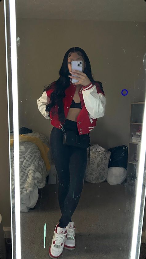 Infrared 4s Outfit, Infrared 4s, Simple Baddie Outfits, Girly Streetwear, 4s Outfit, Mirror Poses, Streetwear Outfit Ideas, Mirror Flicks, Outfit Leggings