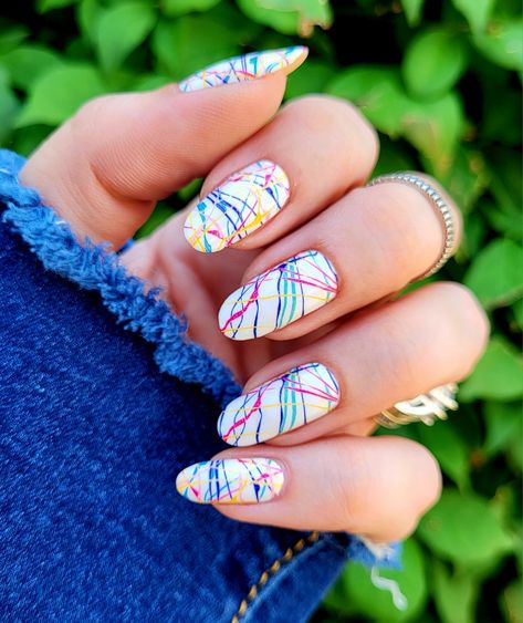 Mind over Splatter Splatter Nail Designs, Paint Splatter Nails, Splatter Nail Art, Color Street Mani, 90s Nails, Splatter Nails, Street Nails, Cute Nail Art, Birthday Nails