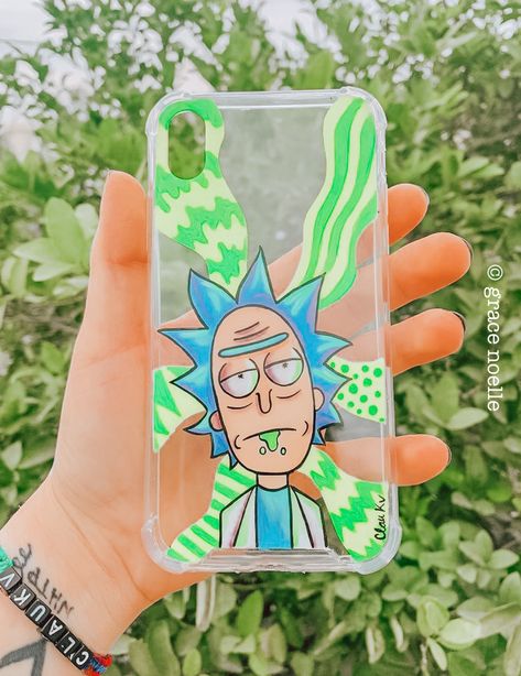 Artsy Iphone Cases, Carcase Iphone, Rick And Morty Poster, Phone Case Diy Paint, Diy Iphone Case, Pretty Iphone Cases, Cases Diy, Apple Phone Case, Art Phone Cases