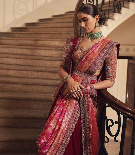 Reception Saree For Bride Indian, Saree For Reception Brides, Jayanthi Reddy, Reception Saree For Bride, Hot Pink Fabric, Reception Saree, Half Saree Lehenga, Indian Sari Dress, Indian Outfits Lehenga