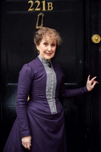 Dear Mrs. Hudson in Victorian costume Sherlock The Abominable Bride, The Abominable Bride, Una Stubbs, Sherlock Series, Mrs Hudson, Sherlock Holmes Bbc, Sherlock 3, Miss Marple, Sherlock John