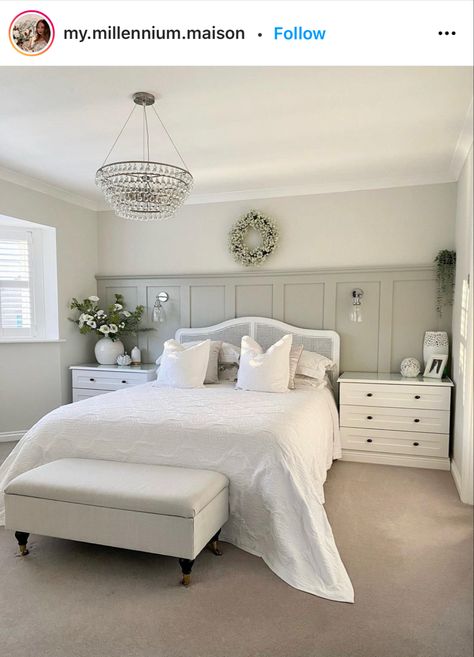 Sage Bedroom, Aesthetic Wardrobe, Colors Bedroom, Inspiration Designs, Neutral Bedroom Decor, Sage Green Bedroom, Guest Bedroom Decor, Bedroom Renovation, Bedroom Panel