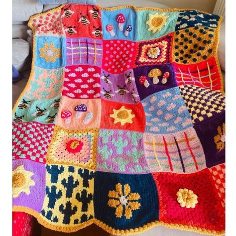 Knitted blanket squares