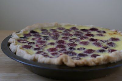 The Cooking of Joy: Raspberry Custard Pie Raspberry Custard Pie Recipe, Raspberry Custard Pie, Black Raspberry Pie, Blackberry Dessert Recipes, Raspberry Custard, Raspberry Pie Recipe, Raspberry Cream Pies, Blackberry Dessert, Easy Custard