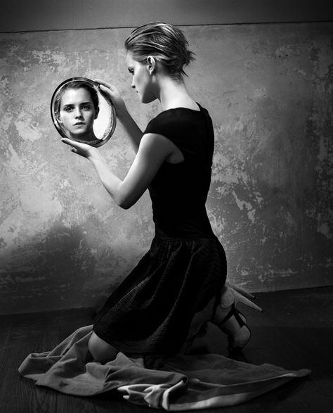 #emma #watson #Emmawatson #Emma #emmawatson Vincent Peters, Mirror Photography, Glamour Uk, Glamour Magazine, Harry Potter Film, A Mirror, On The Floor, Emma Watson, The Floor