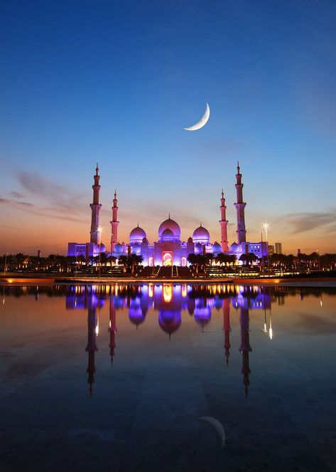 Arabian Nights Aesthetic, Islamic Quotes About Life, Mekka Islam, Mosque Art, Sheikh Zayed Grand Mosque, Mecca Islam, Mosque Architecture, Mecca Wallpaper, Beautiful Mosques