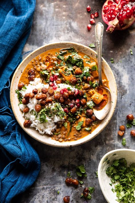 Thai inspired Sweet Potato Lentil Curry with Crispy Sesame Chickpeas. The perfect bowl of warming comfort food that's also really healthy. Half Baked Harvest Sweet Potato, Sesame Chickpeas, Punjabi Aesthetic, Sweet Potato Lentil Curry, Bowl Meals, Half Baked Harvest Recipes, Wholesome Meals, Rice Beans, Sweet Potato Spinach