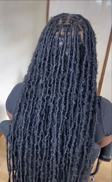 Small Locs Extensions, Bohemian Knotless Locs, Locs With Curly Ends Weave, Dipped Locs, Small Butterfly Locs Long, Ocean Locs Hairstyle, Types Of Braids Hairstyles Black, Foe Locs, Soft Locs Medium Length