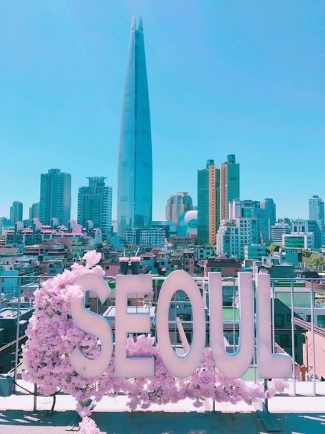 Travel Aesthetic Korea Seoul, Best Place In Korea, I Seoul U Wallpaper, Travel In South Korea, Travel Aesthetic South Korea, Seoul South Korea Wallpaper Aesthetic, Korea View Wallpaper, South Korea Vision Board, Live In Korea Aesthetic