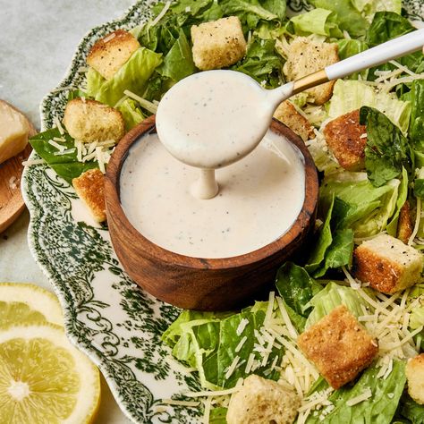 The BEST Caesar Dressing Recipe (5 Minutes!) Inside Out Egg Roll, Best Caesar Dressing, Keto Ranch Dressing Recipe, Whole30 Meal Plan, Healthy Little Peach, Homemade Mayo Recipe, Mac Sauce Recipe, Caesar Dressing Recipe, Homemade Caesar Salad Dressing