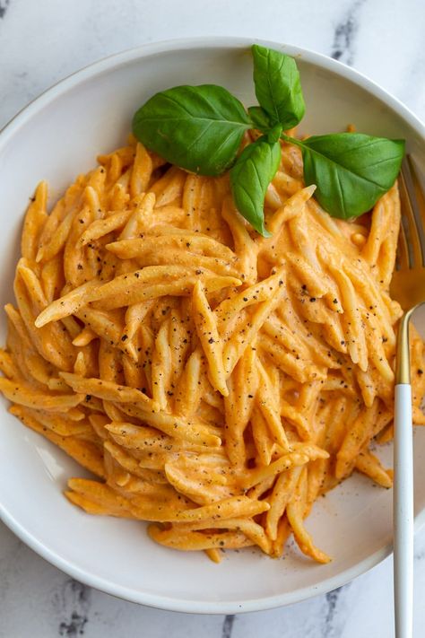 Roasted Red Pepper Tofu Pasta - Food with Feeling Tofu Roasted Red Pepper Pasta, Roasted Red Pepper Tofu Pasta, Firm Tofu Pasta Sauce, Vegetarian Red Sauce Pasta, Tofu Ricotta Pasta, Roasted Red Pepper Tofu Sauce, Silken Tofu Pasta, Silken Tofu Pasta Sauce, Roasted Bell Pepper Recipes