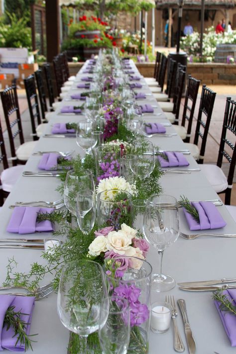 Purple Tablecloth Wedding, Reception Food Table Decorations, Purple And White Table Decorations, Purple Runner Wedding Table, Soft Purple Wedding Theme, Lilac Wedding Table Decor, Long Tables For Wedding, Lavender Table Setting, Purple Table Decor