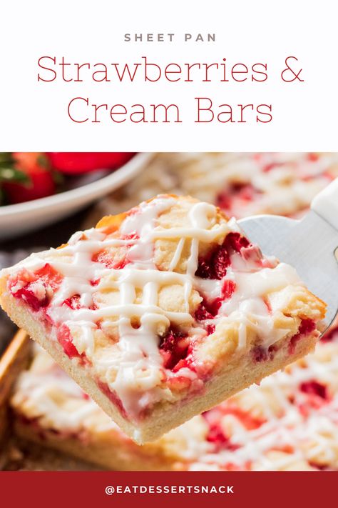 Fruit Dessert Bars, Strawberry Banana Bread, Cream Cheese Bars, Cream Cheese Desserts, Cheese Bar, Dessert Bar Recipe, Soft Sugar Cookies, Strawberry Cream Cheese, Fruit Filling