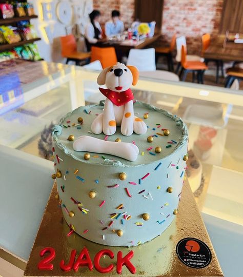 Dog Themed Birthday Cake, Dog Lover Cake, Puppy Birthday Theme, Dog Bday, Lover Cake, Teddy Cakes, Dog Cakes, Dog Birthday Party, Puppy Birthday