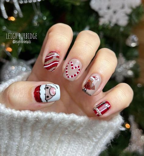 Robin Nail Art, Robin Nails, Deep Red Nails, Year Nails, Festive Manicure, Christmas Robin, Winter Manicure, Cute Short Nails, Red Christmas Nails