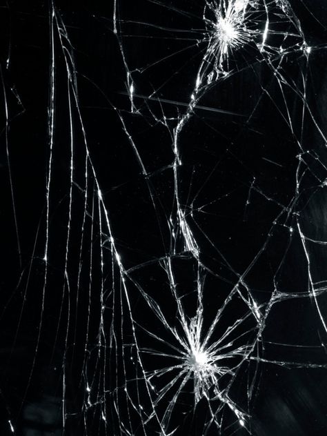 Shattered Mirror, Cracked Wallpaper, Cute Home Screen Wallpaper, Broken Screen Wallpaper, Cute Home Screens, Glass Photography, Broken Mirror, Cracked Screen, Broken Screen